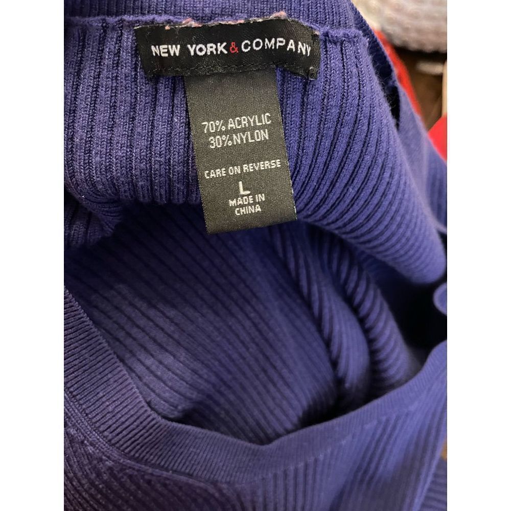 Express sweater  - Picture 6 of 6